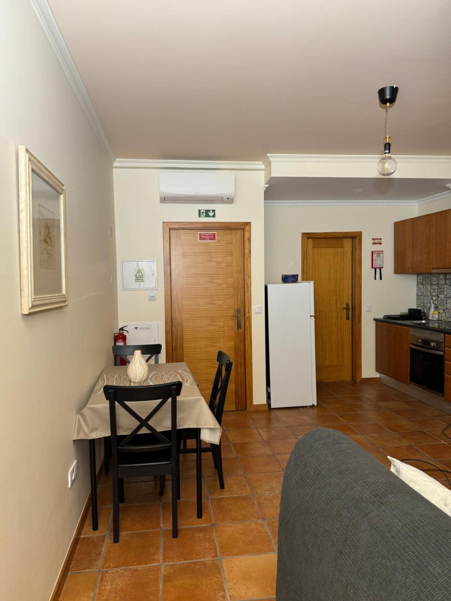 Old Zone Apartment - 1º C Funchal  Ngoại thất bức ảnh